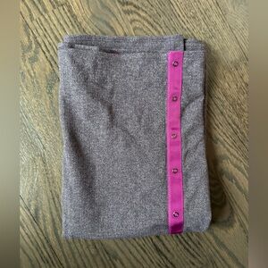 Lululemon Vinyasa Wrap Heathered Purple Snap Scarf